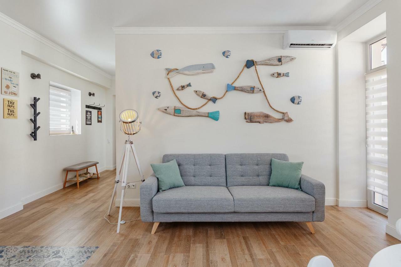 Scandi Apart Odessa Dış mekan fotoğraf