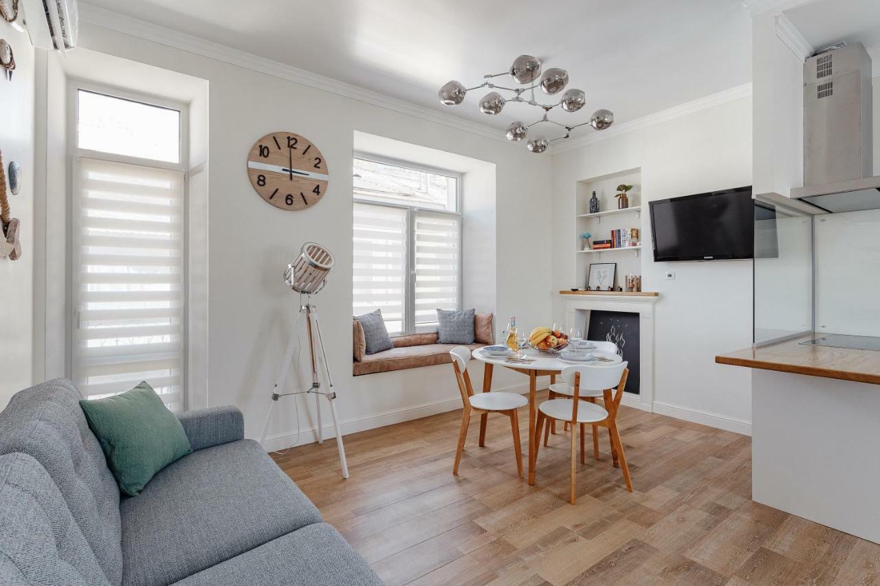 Scandi Apart Odessa Dış mekan fotoğraf